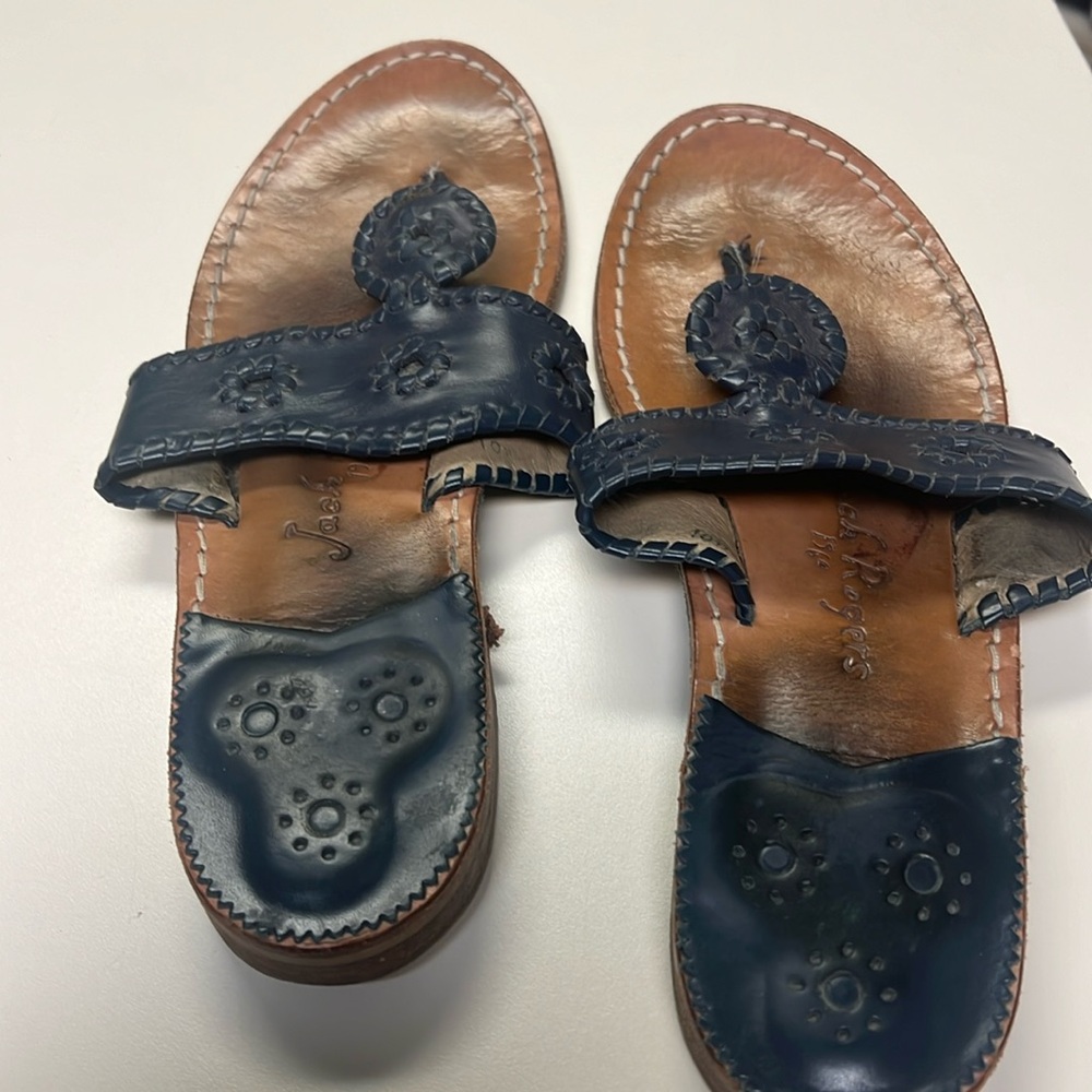 Jack Rogers navy blue 10 leather flip flop flat signature